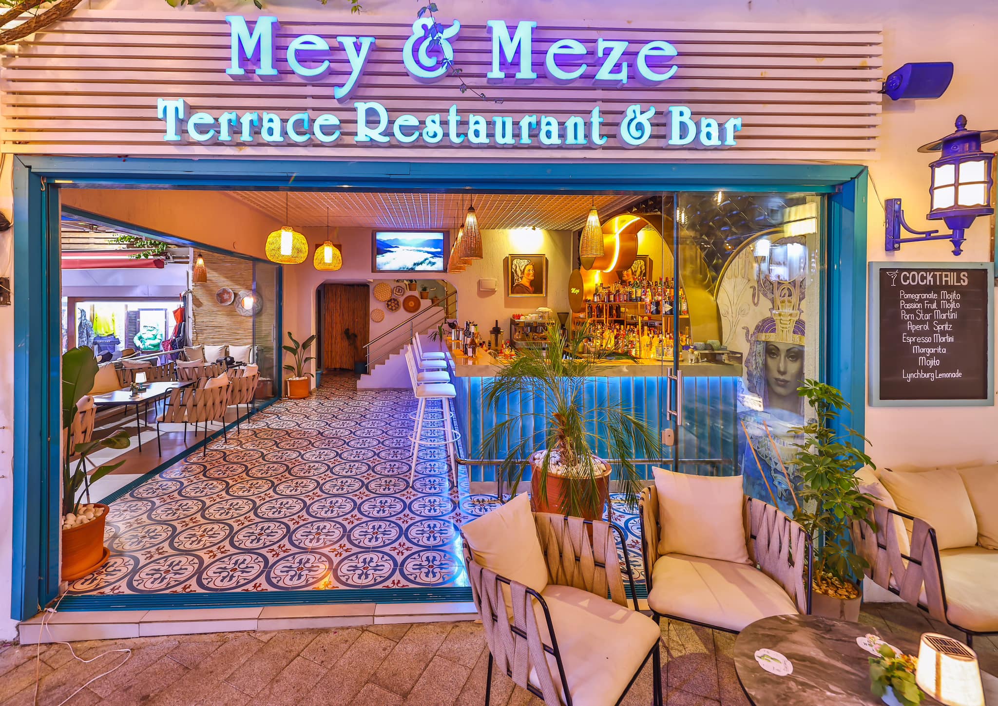Mey & Meze Restaurant Kalkan entrance